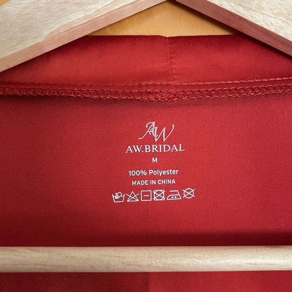 Women’s Knee Length Robe - Picture 3 of 4